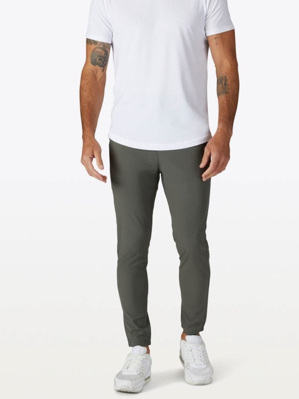 Excellent condition CUTS ao jogger in dark pine medium